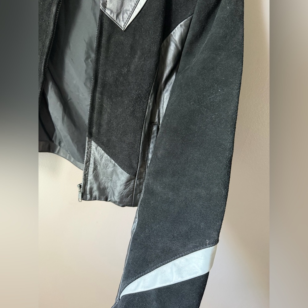 Wilsons Vintage Leather and Suede Black and Gray Women's Moto Jacket - Picture 2 of 9